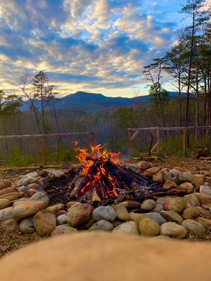 Mountain Views, Pets Welcome-Lake And River Access レイク・ルーア エクステリア 写真